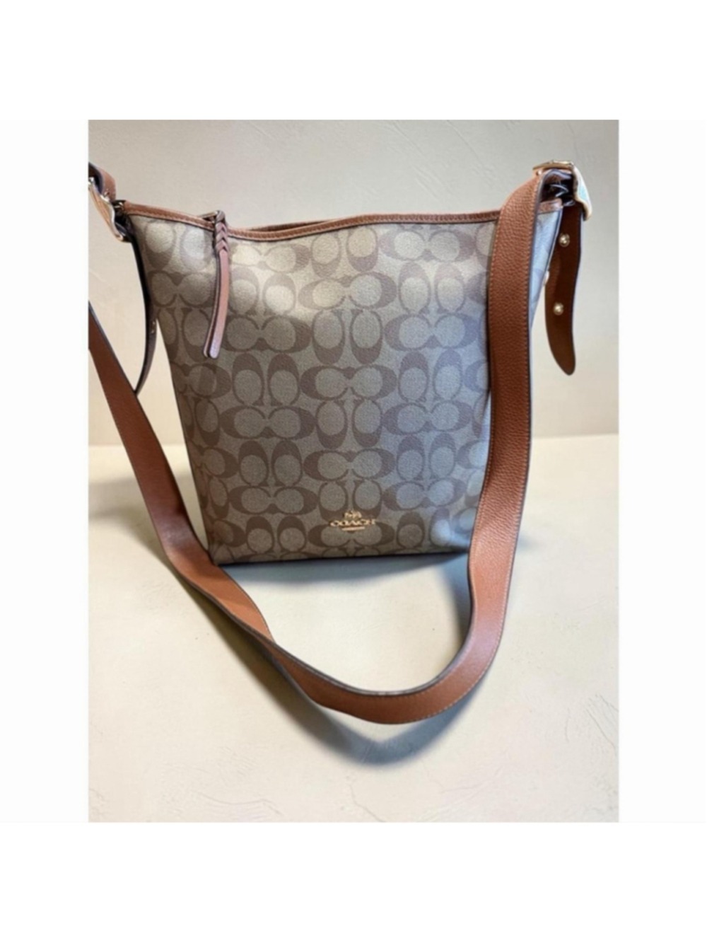 Coach Signature Canvas Shoulder Bag Beige Brown